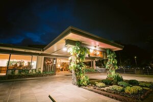 Гостиница Scp Hilo Hotel