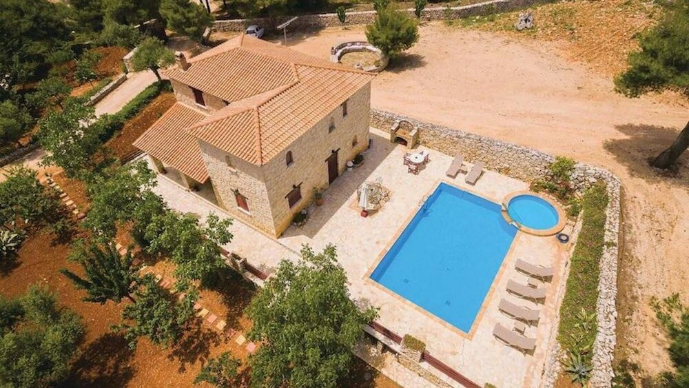 Фото Aresti Mountain Resort