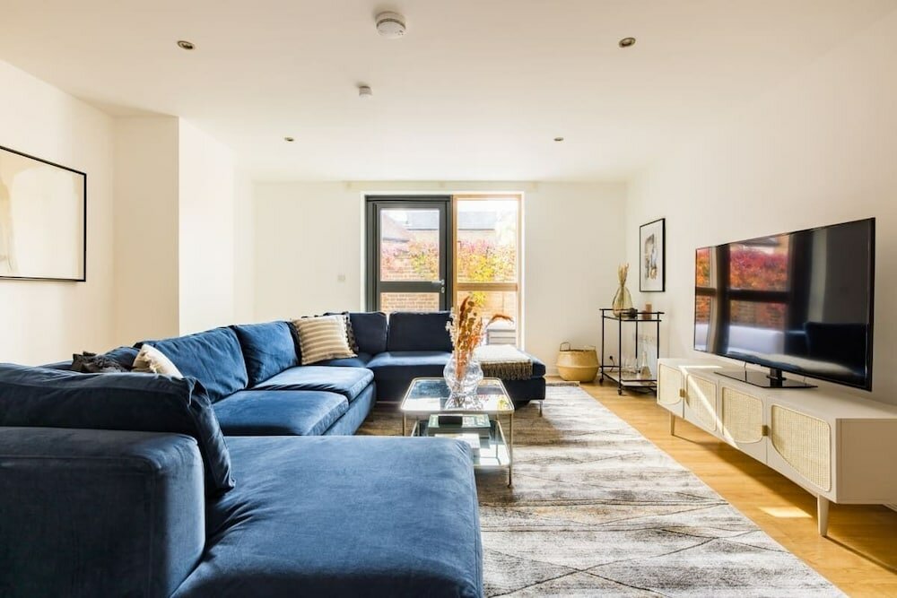 Фото The Clapham - Captivating 2bdr With Garden & Parking