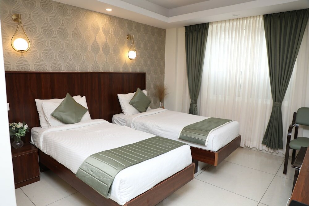 Фото отеля 1