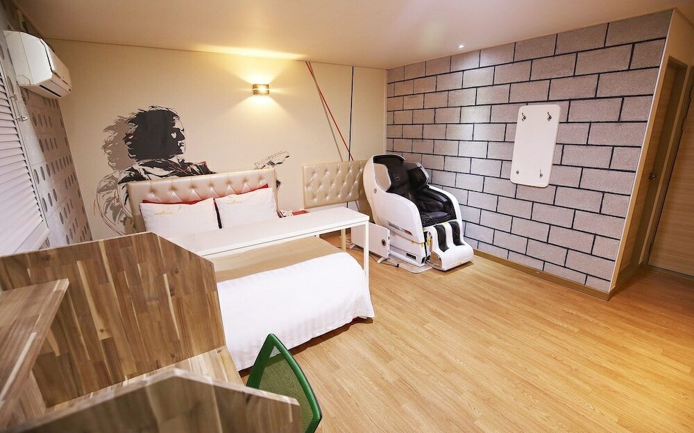 Фото Nonsan Mountain Hotel