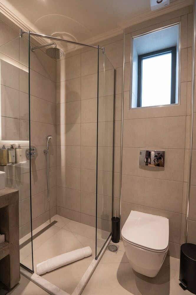 Фото Ira City Hotel