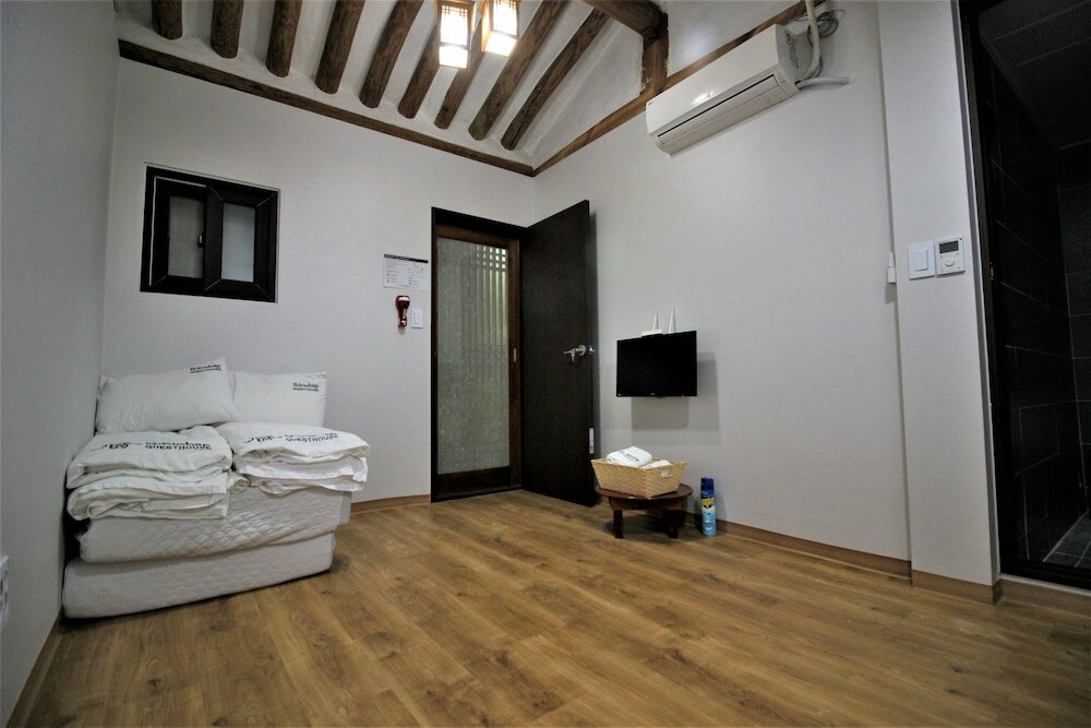 Фото Bibimbap Guesthouse