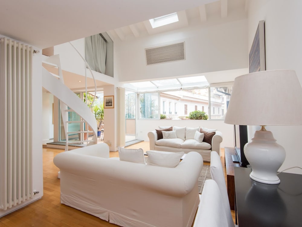 Фото Rsh Apartment Condotti Terrace