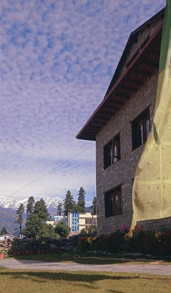 Фото Kyirmu Lodge Phaplu