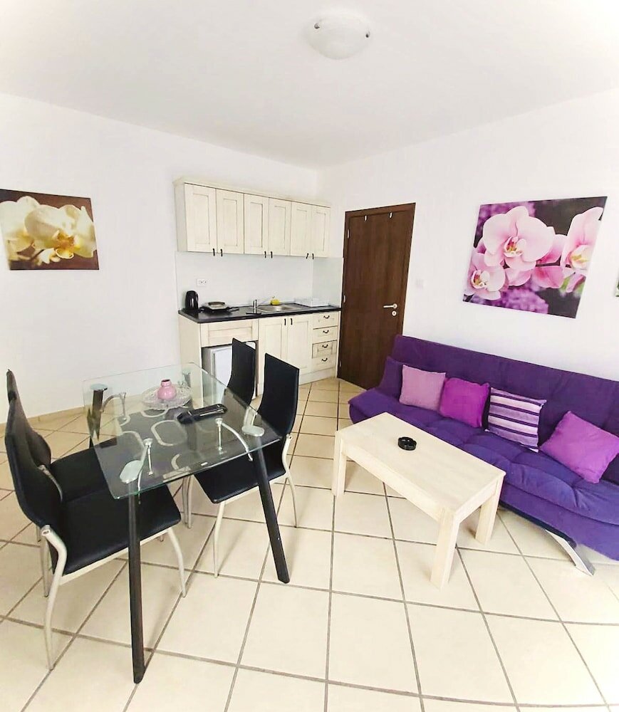 Фото Magnolia Garden Hotel