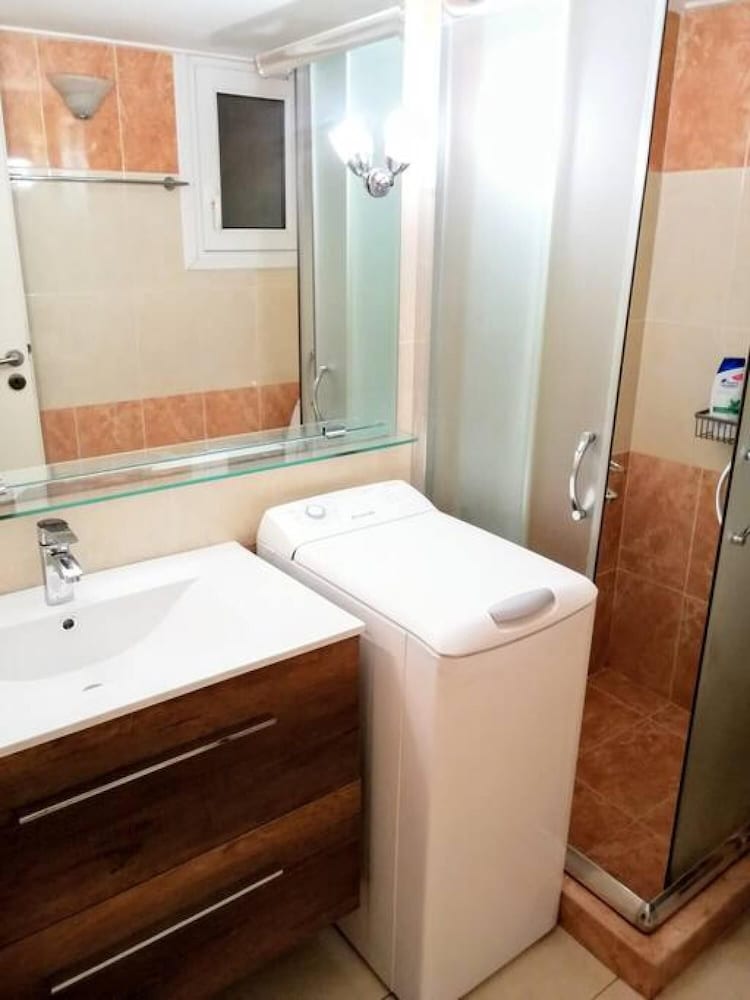 Фото The Athens Experience in Exarchia