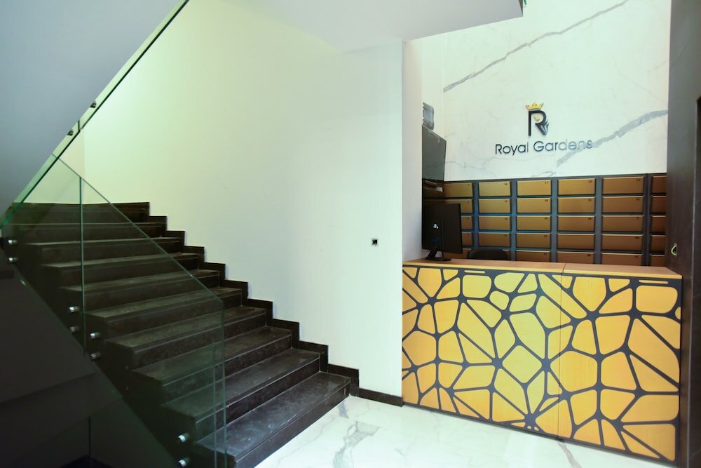 Фото Royal Gardens Apartments