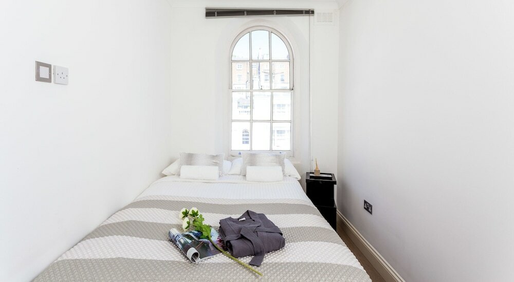 Фото Gloucester Terrace by Lime Street