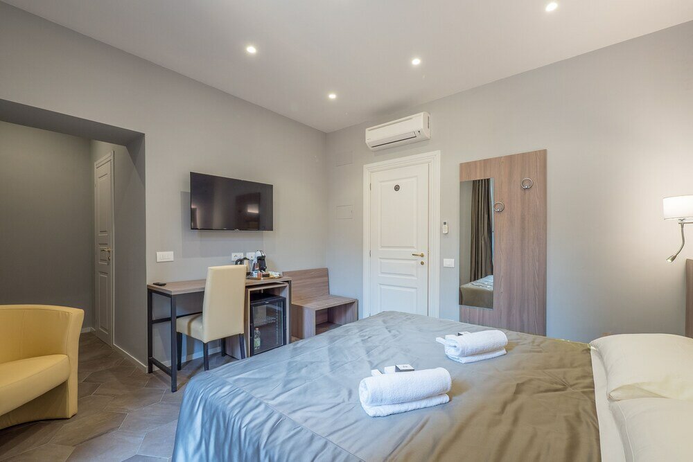 Фото Bramble Luxury Suites