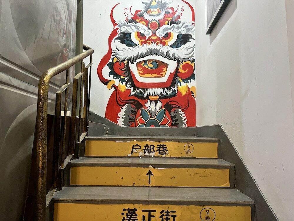 Фото Enjoy Youth Hotel