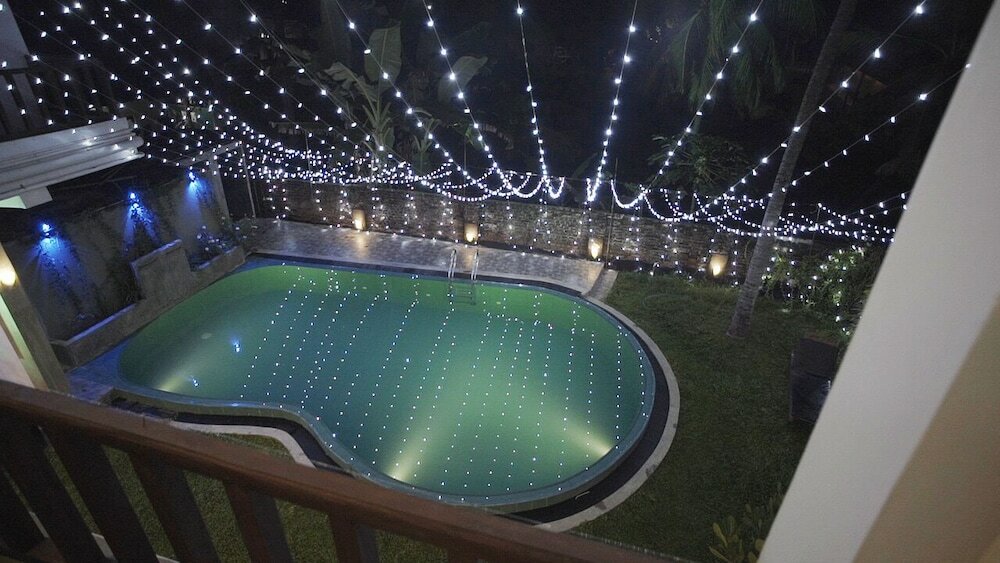 Фото Hotel Star White Negombo