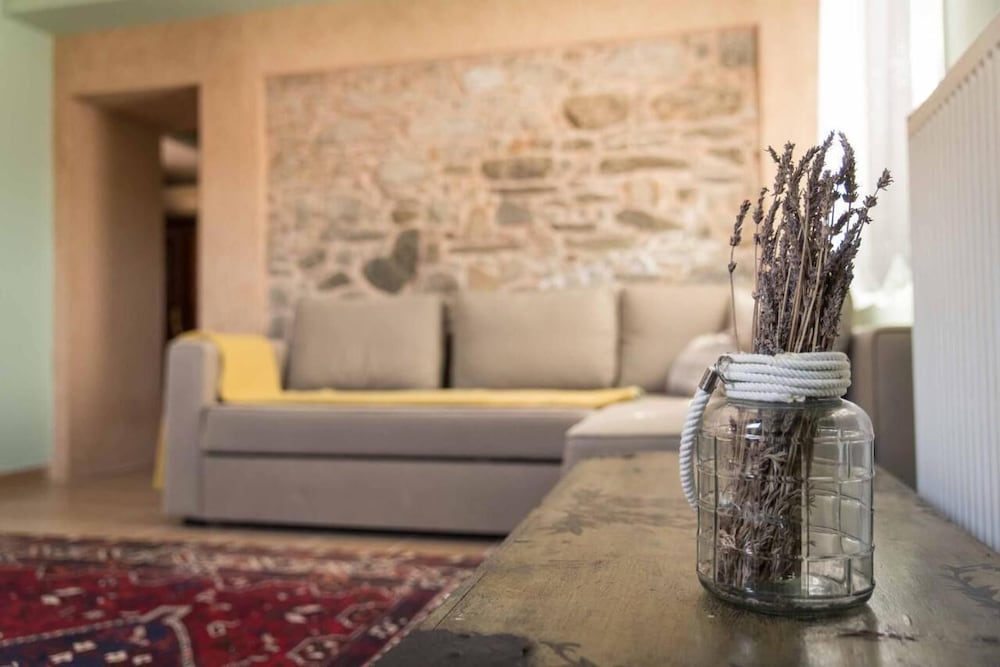 Фото Yiasemi of Chios