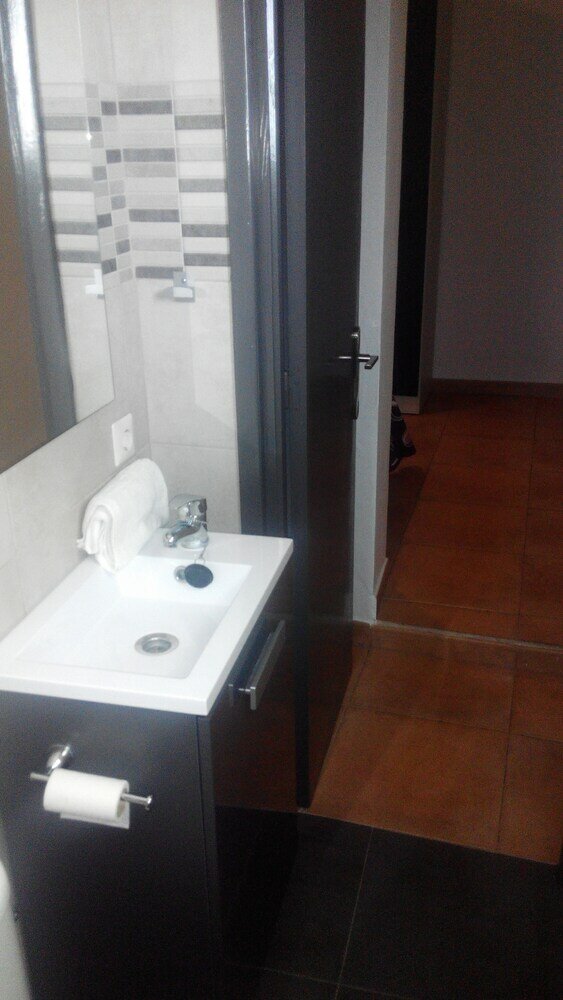 Фото Hostal Ocaña Manilva