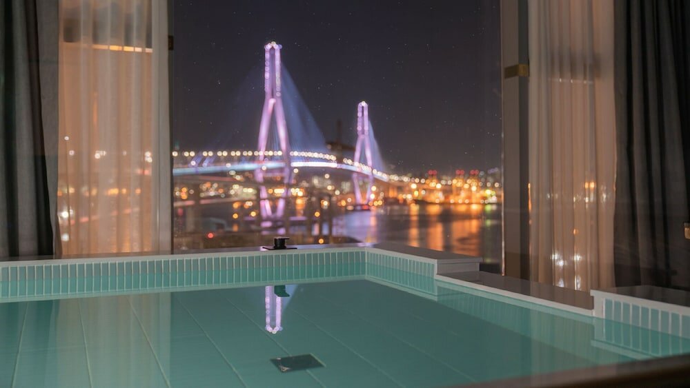 Фото Grand Bern Hotel