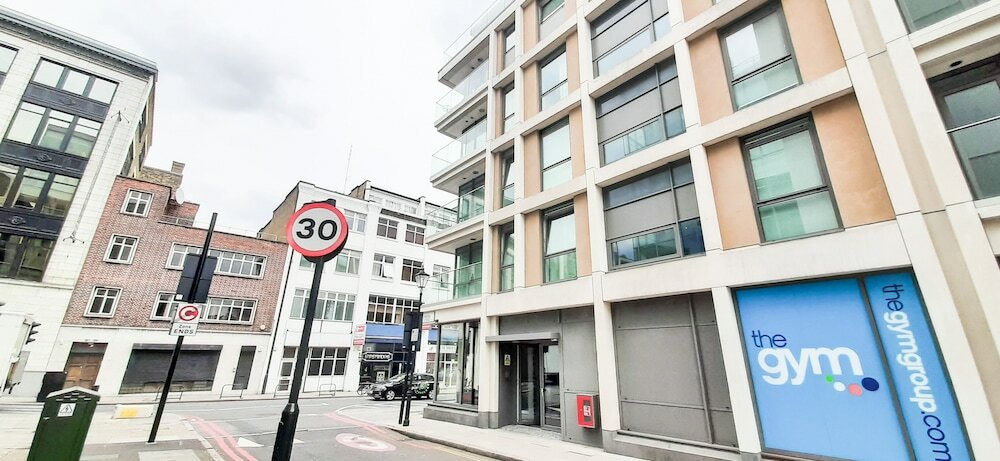 Фото Two Bed Serviced Apt in Old Street
