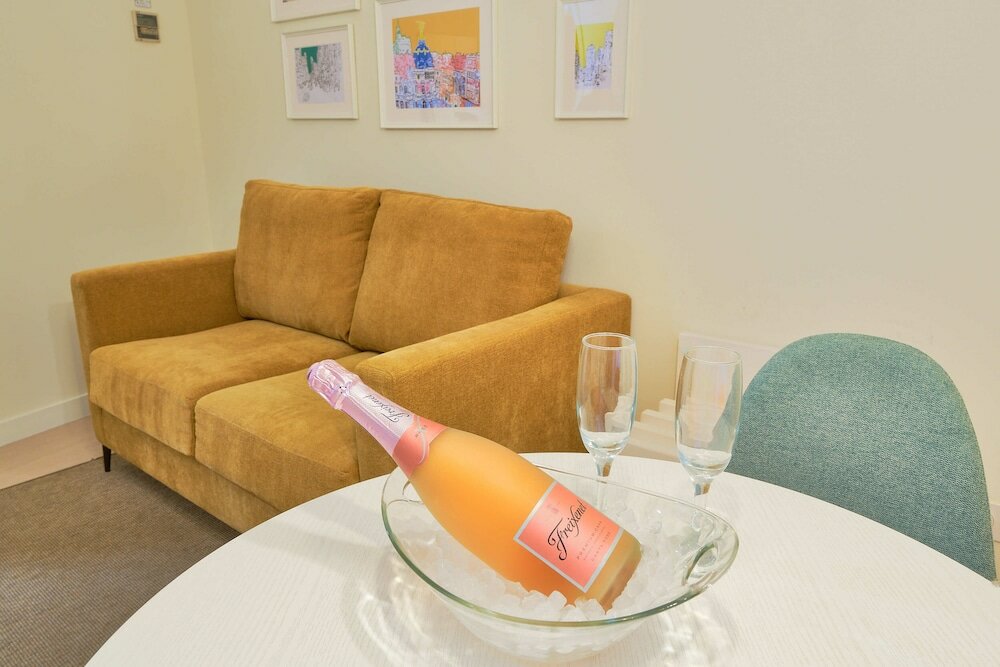 Фото Blume Cruz Suites