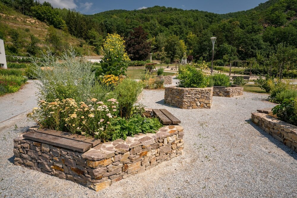 Фото Nuhr Medical - Hotel & Restaurant