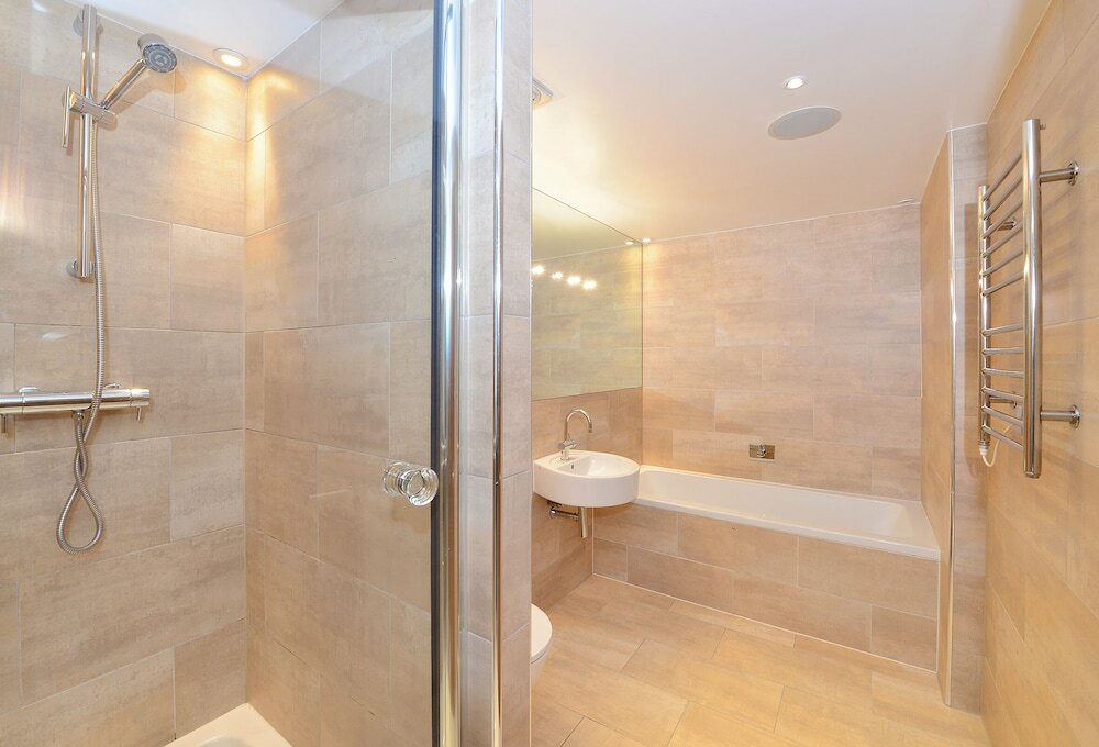 Фото Imperial House Kensington