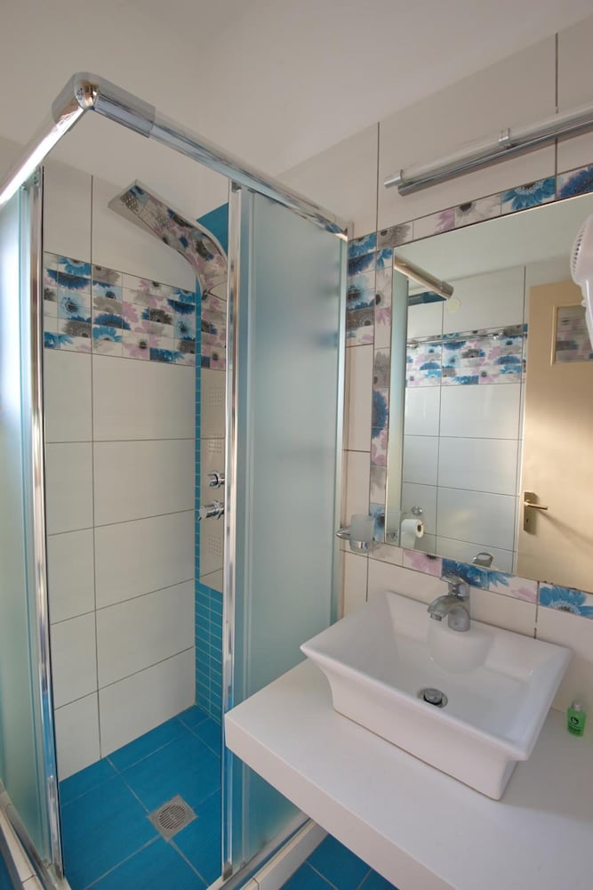 Фото Pension Votsi