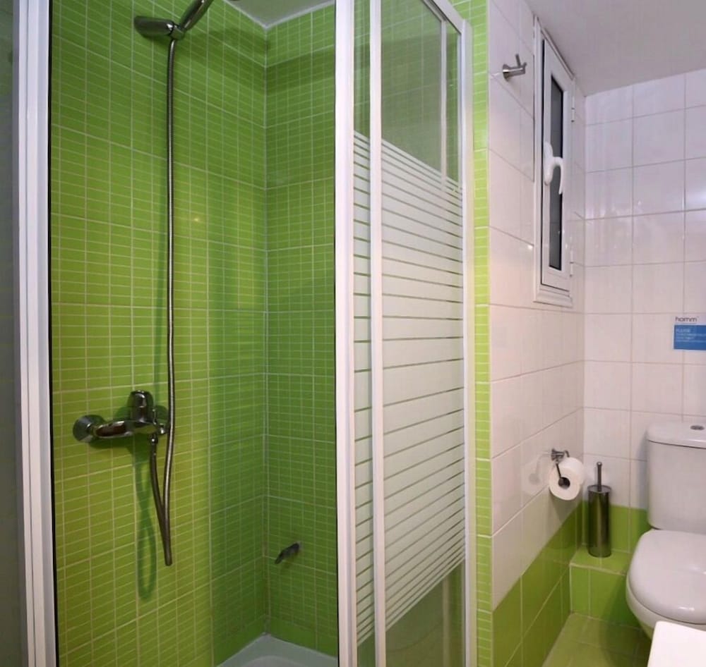 Фото New Apartment in the heart of Koukaki Orlof str