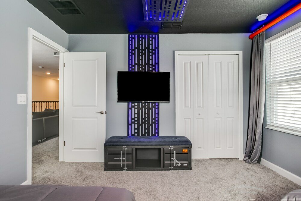 Фото Stunning Villa w No Rear Neighbors! Near Disney