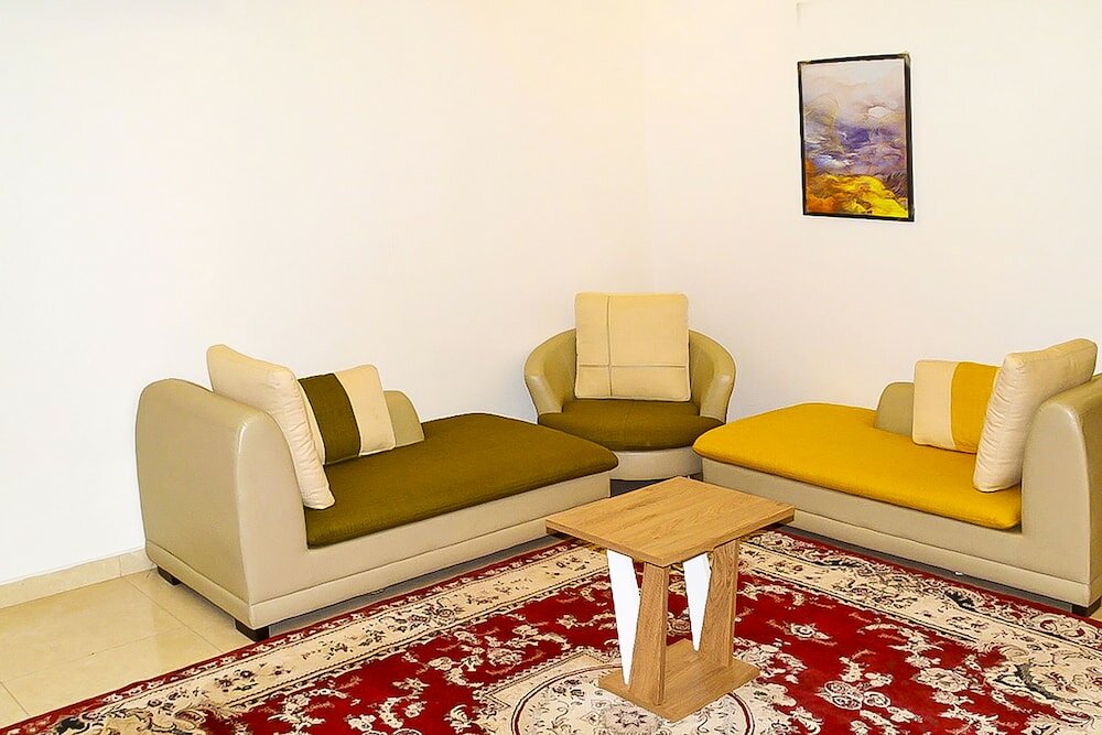 Фото Oyo 617 Rose Plaza Hotel