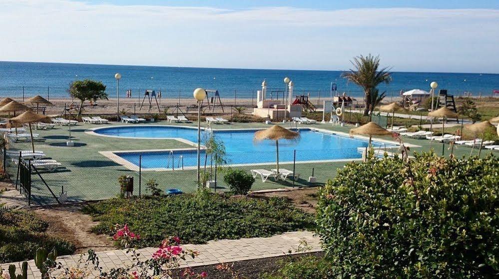 Фото Apartamentos Natura World