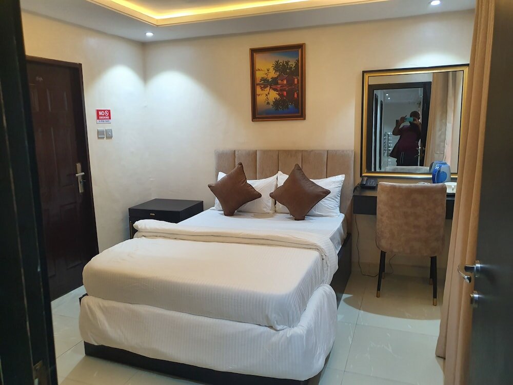 Фото Choice Luxe Lagos