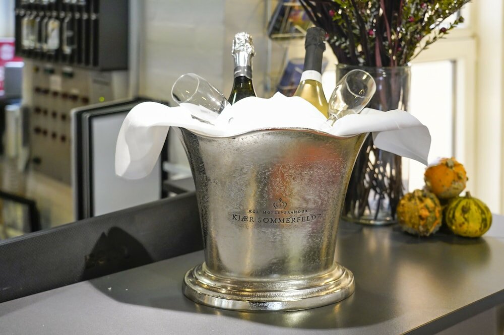 Фото City Hotel Nattergalen Apartments