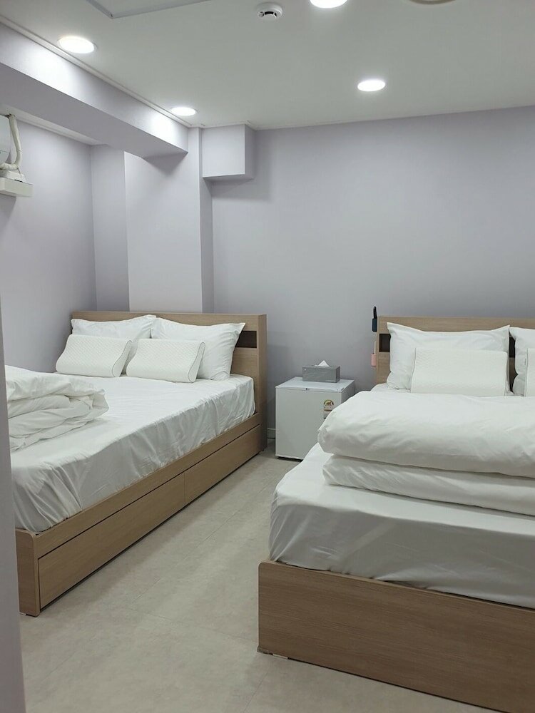 Фото Winwin Guesthouse