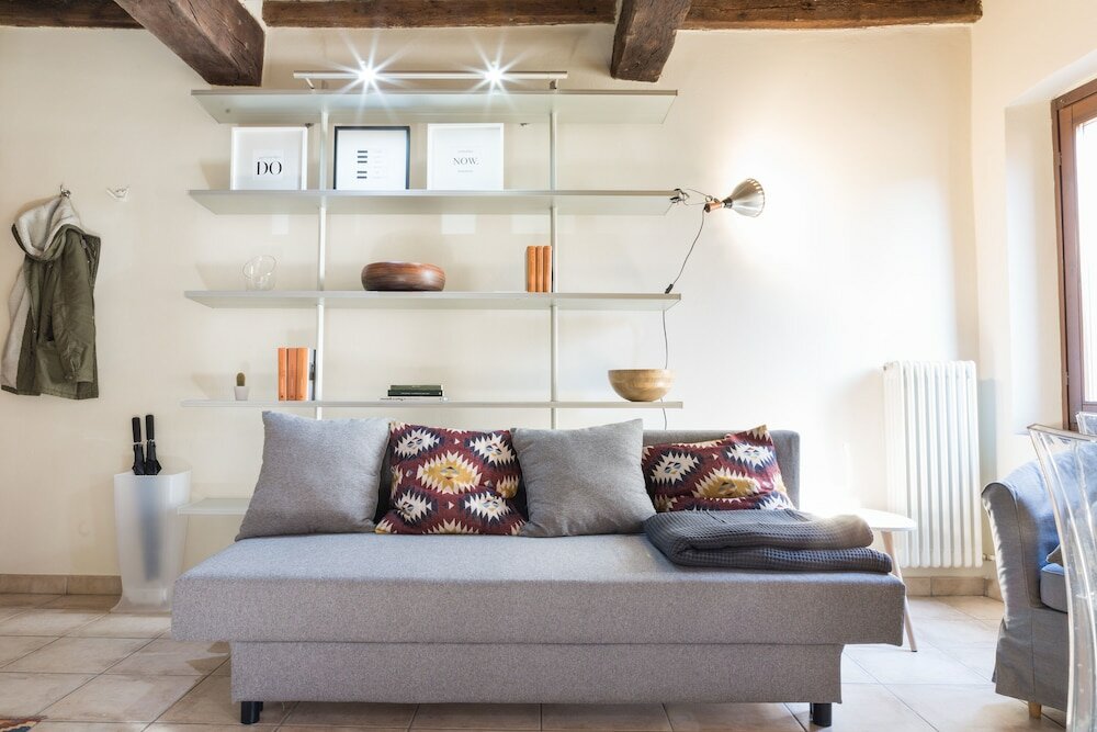 Фото A due passi della casa natale del Maestro Toscanini