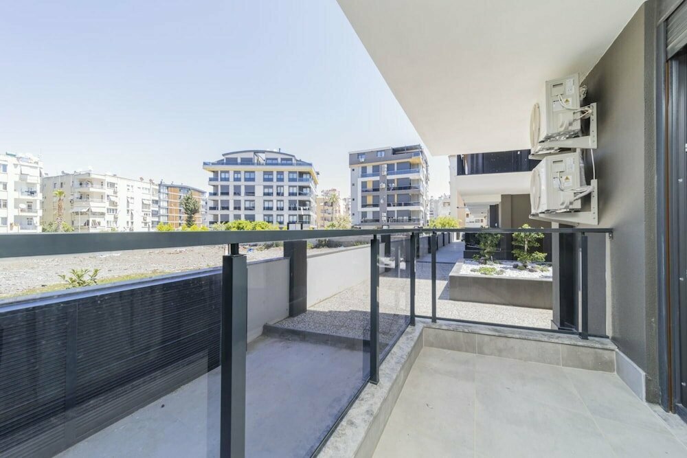 Short-term housing rental Stylish and Luminous Flat in Antalya, Antalya, photo