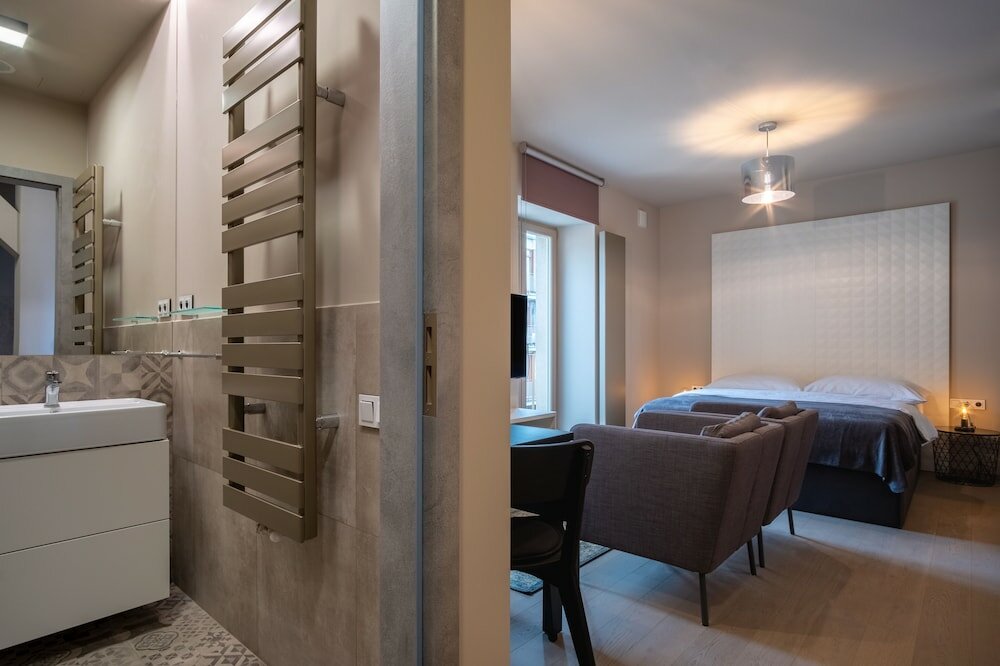 Фото Aparthotel Rimska 14