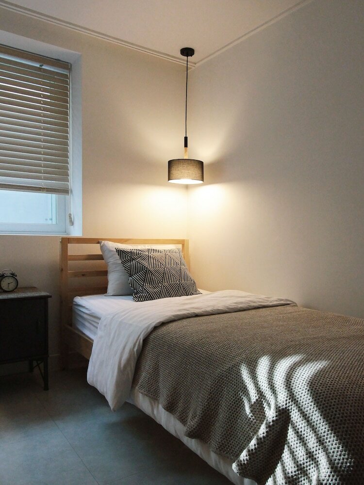 Фото Neat House Hongdae