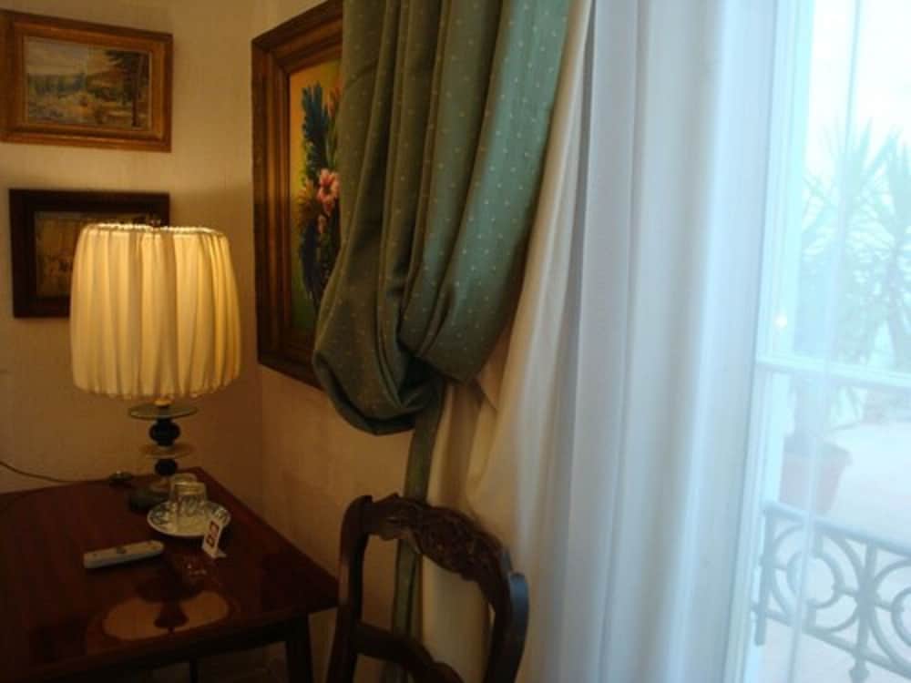 Фото Hotel Cronstadt