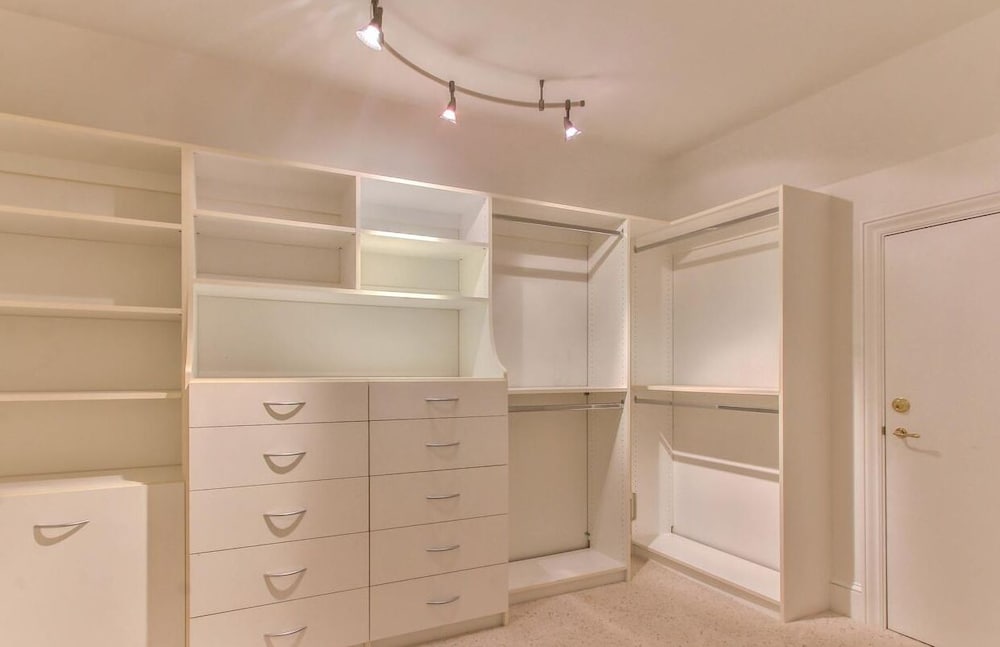 Фото Lx33: Luxury Vacation Villa On Pebble Beach With Pool