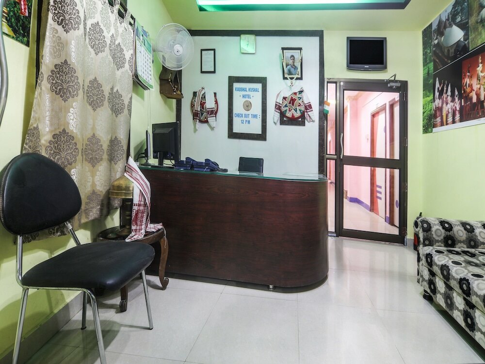 Фото Oyo 17255 Hotel Kanika Inn