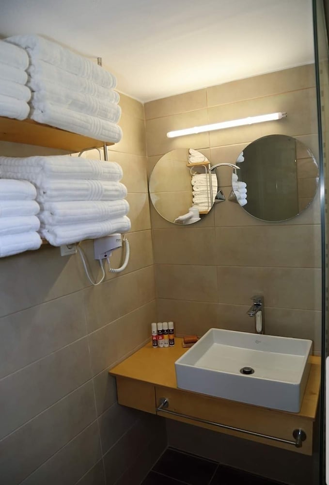 Фото XDream Suite I