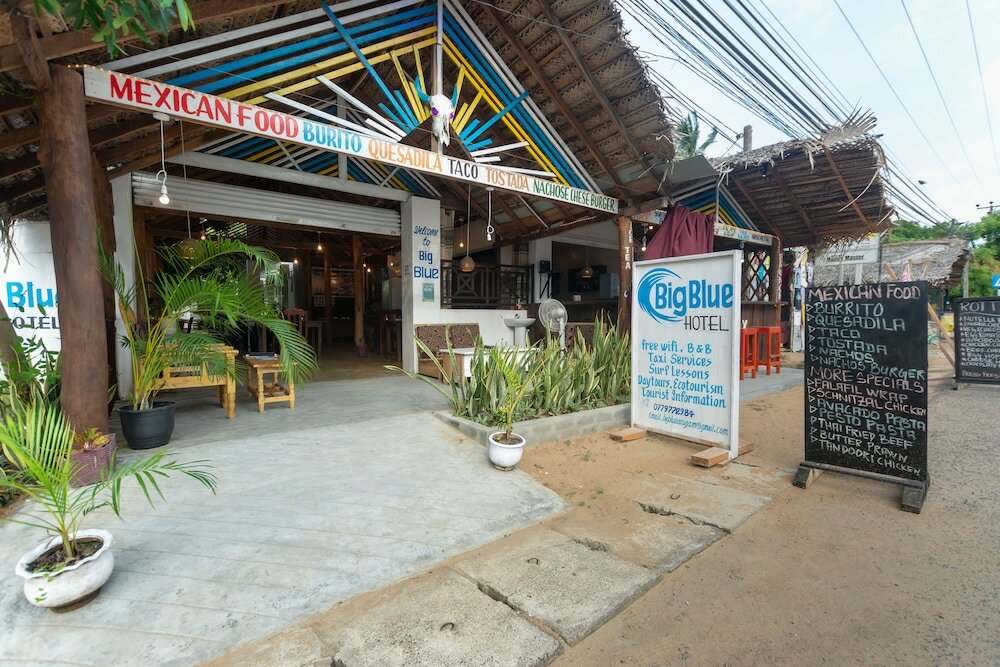 Фото Big Blue Hotel