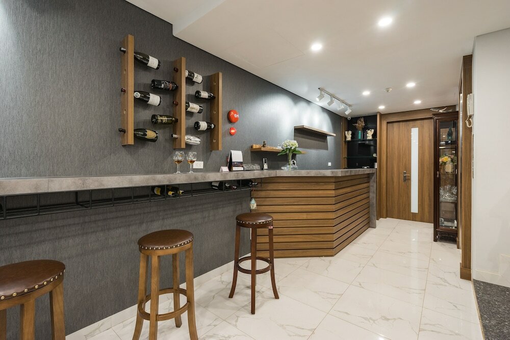 Фото Narcissus Hotel and Apartment