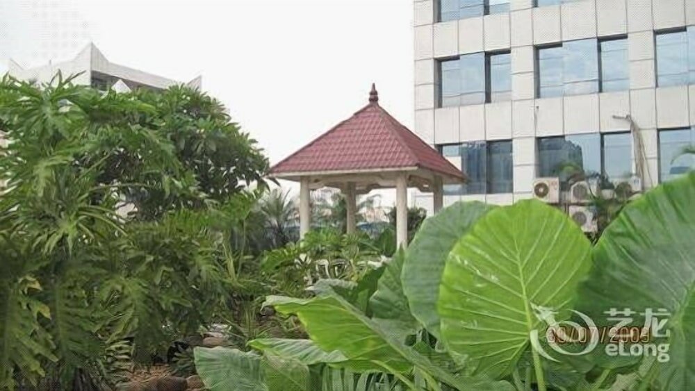 Фото отеля 3