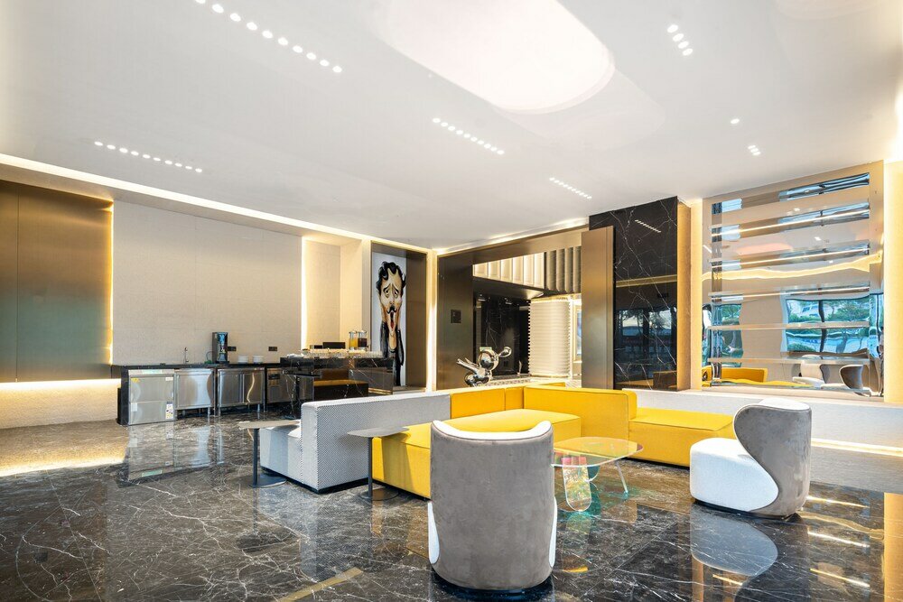 Фото Wingate by Wyndham Wuhan Optics Valley