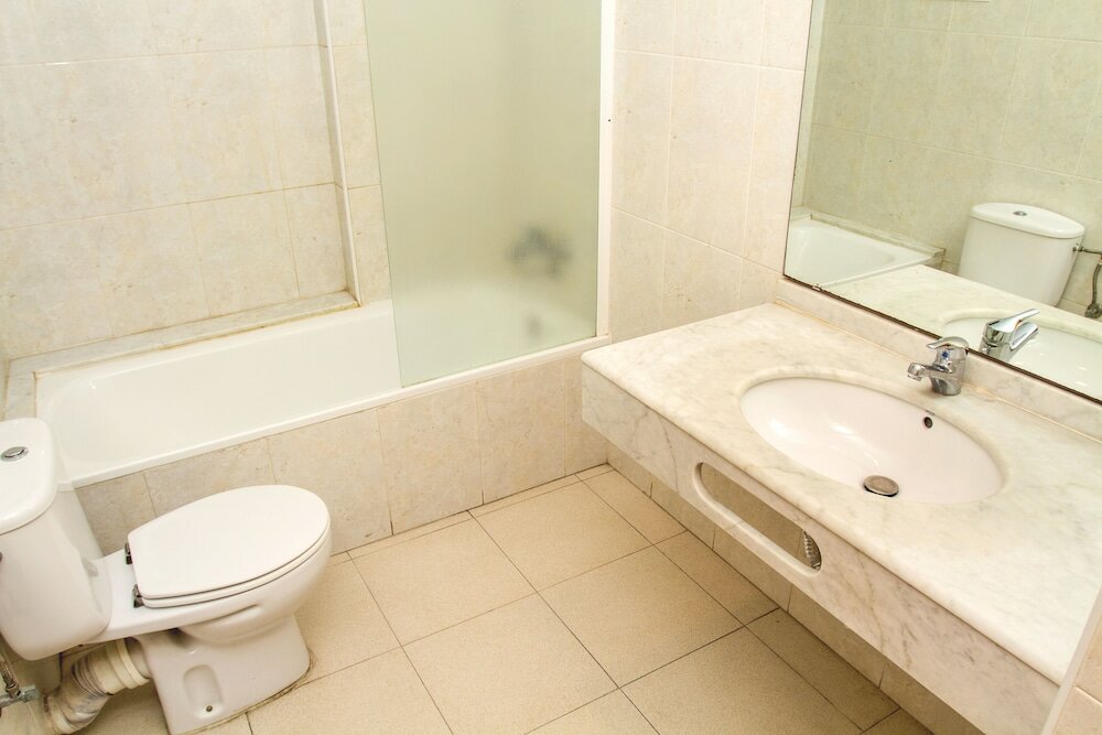 Фото Apartamentos Goya-68