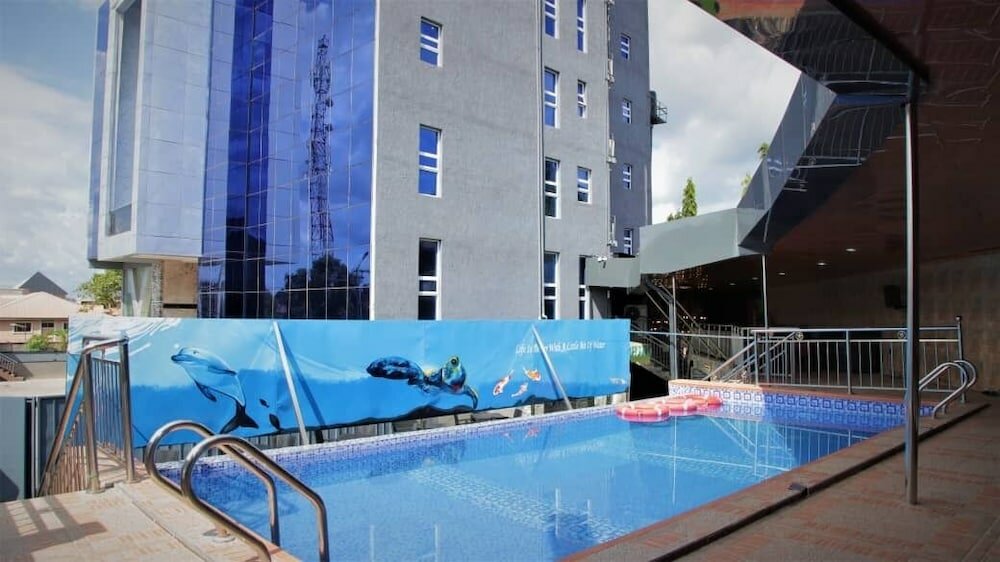 Фото отеля 1