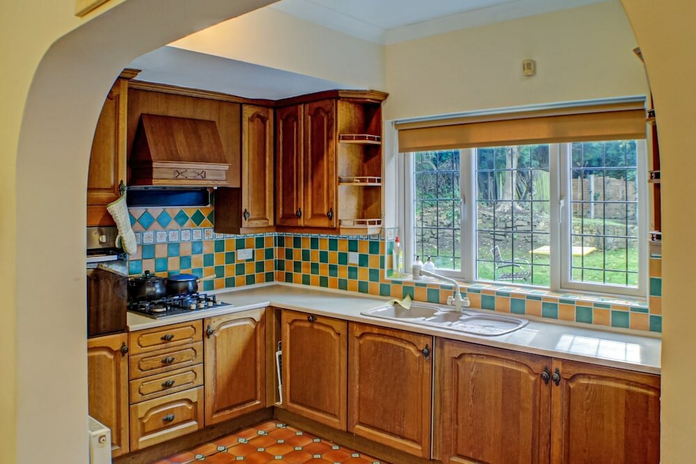 Фото Oyo Wayside Hotel