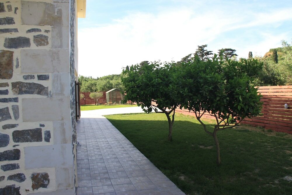 Фото Villa Dolla Paradise by Ghh