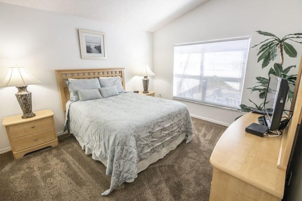 Фото Sandy's Southern Dunes Vacation Home