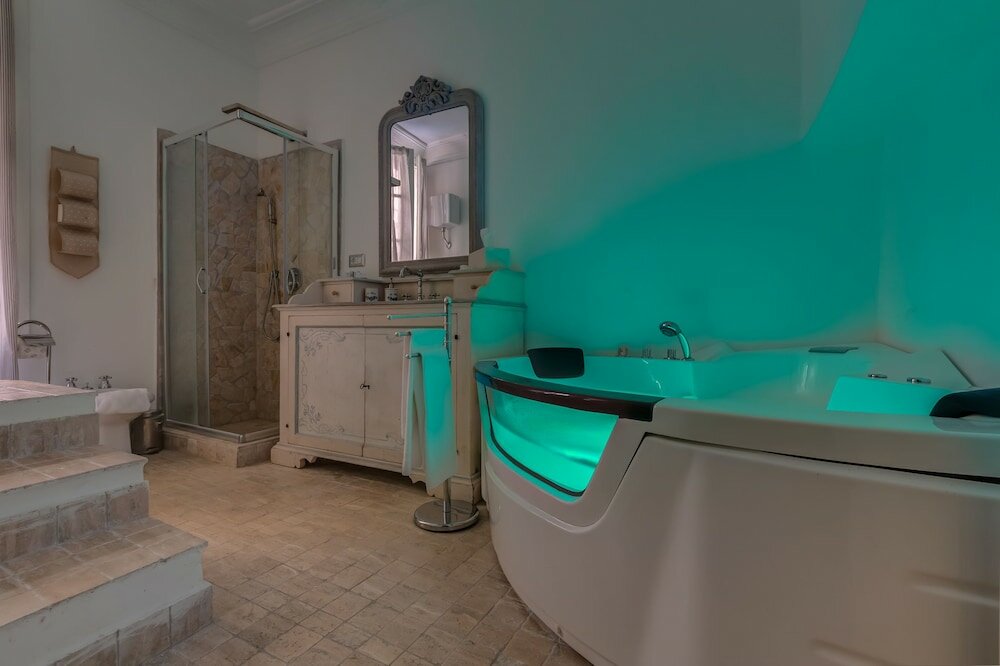 Фото Colonna Suite - Spanish Steps Suite & SPA