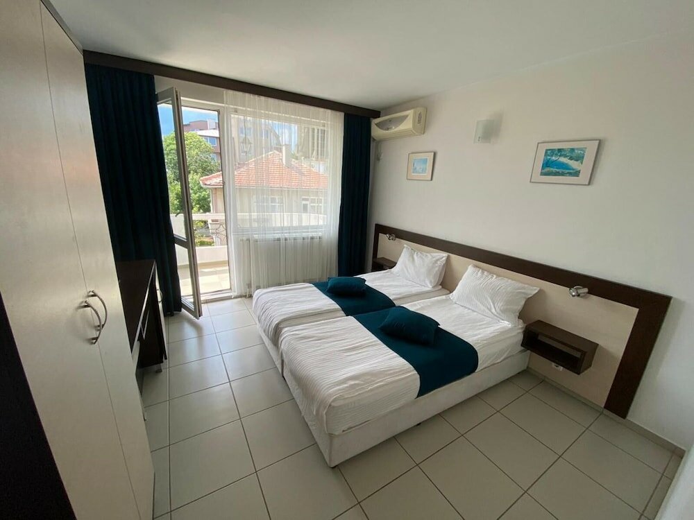 Фото Отель Lilia 2